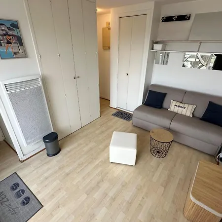 Bright Studio On The Seafront *